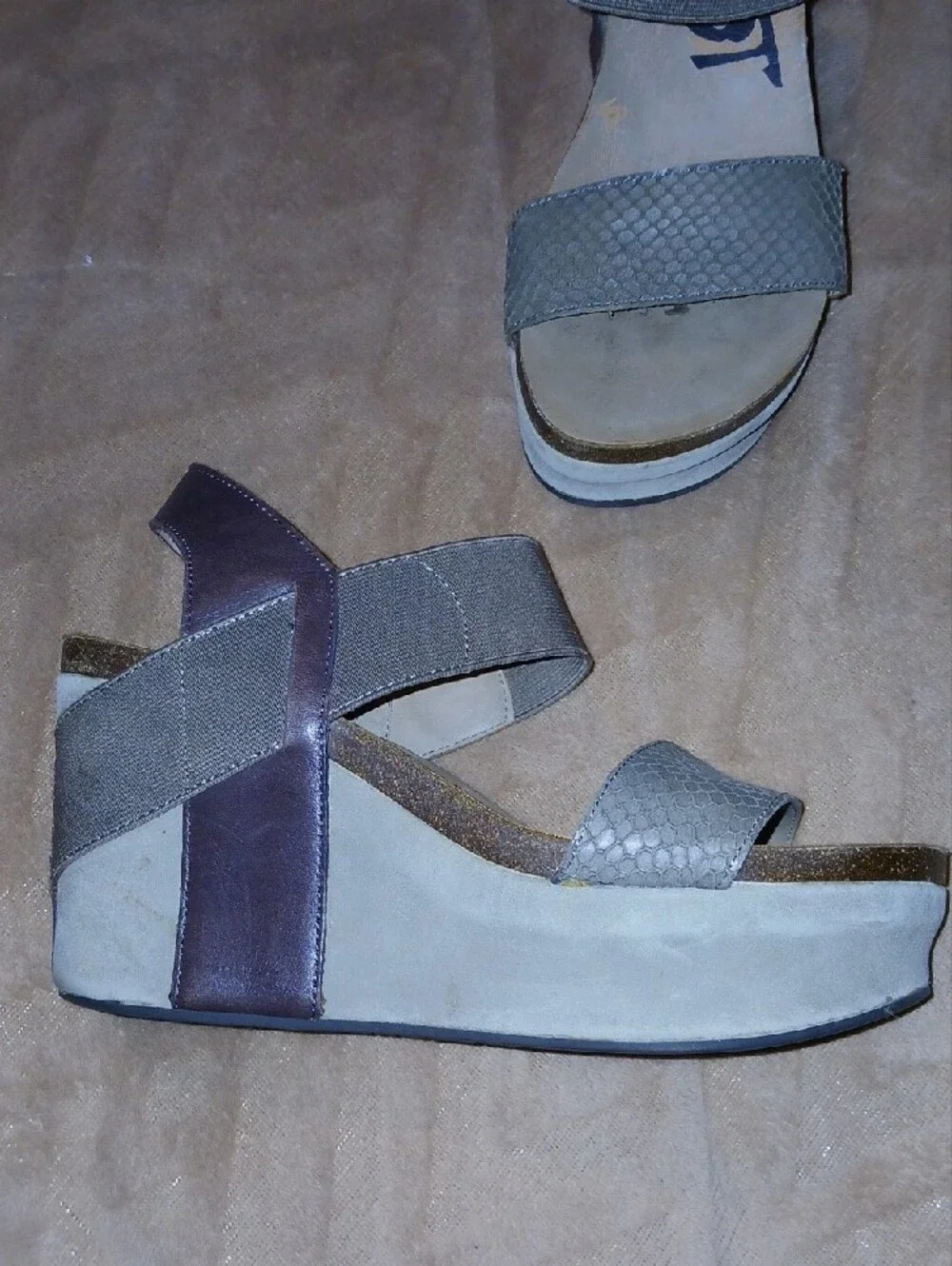 Womens OTBT Bushnell Brown Tan Suede Wedge Platform Wedge Strappy Sandals Sz:6.5